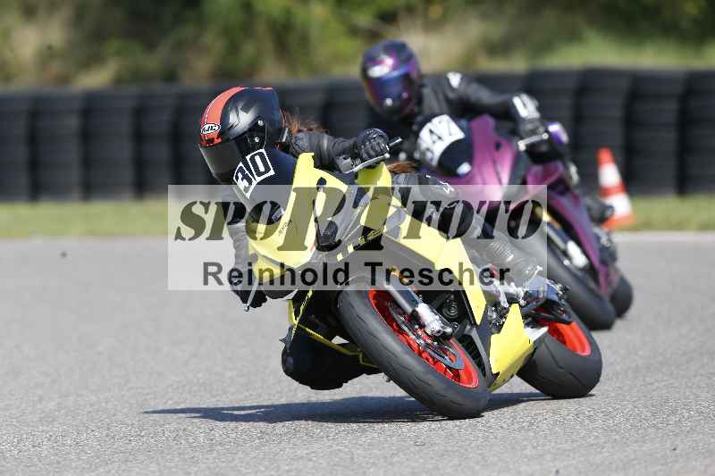 /44 09.08.2025 Plüss Moto Sport ADR/Freies Fahren/30